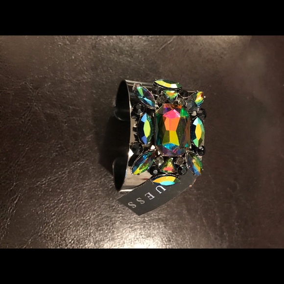 Guess cuff bracelet - Picture 2 of 2